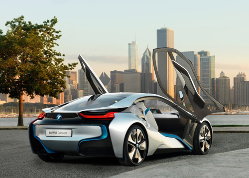 BMW powers up with hybrid sportscar